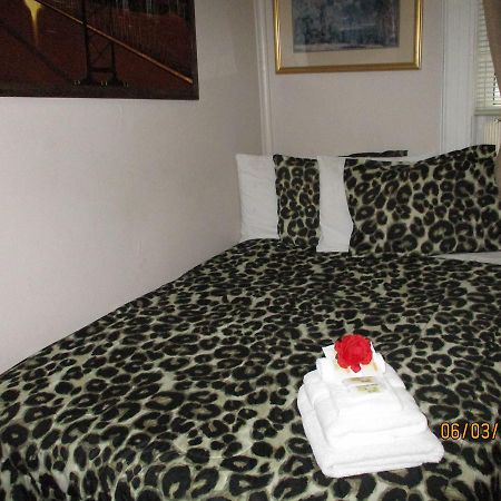 Neptune Hotel New York Bagian luar foto