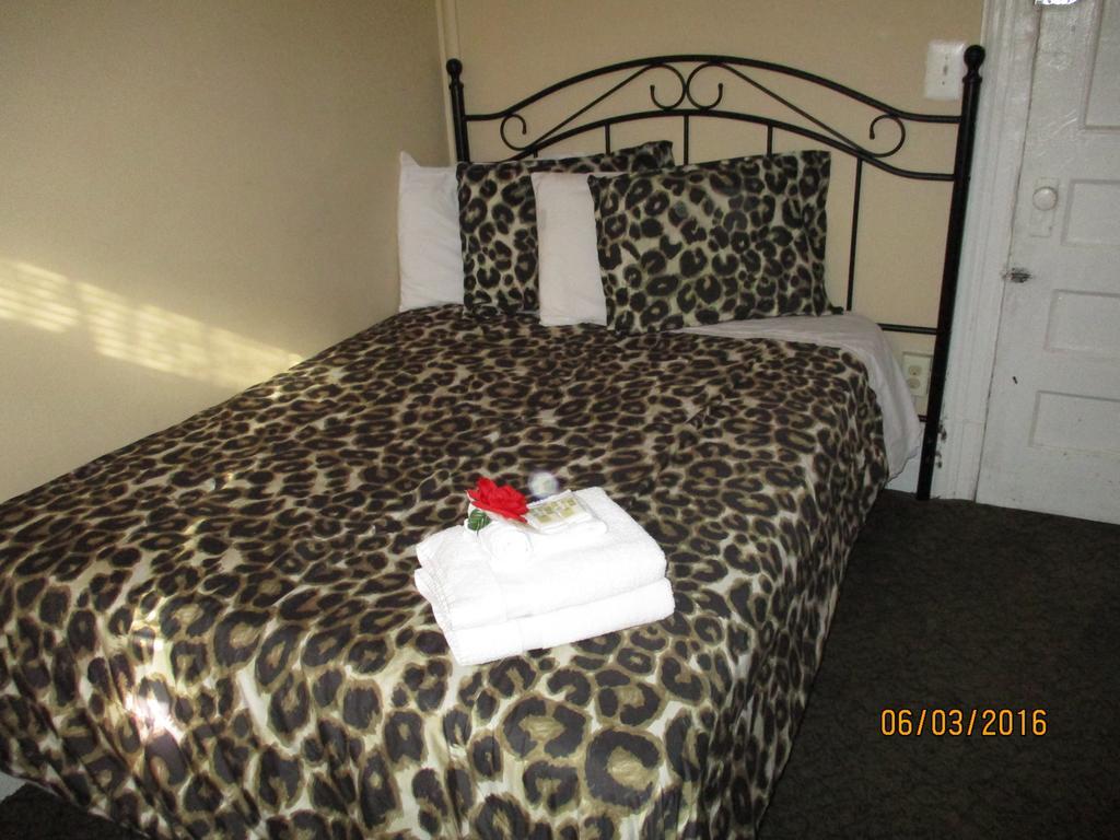 Neptune Hotel New York Bagian luar foto